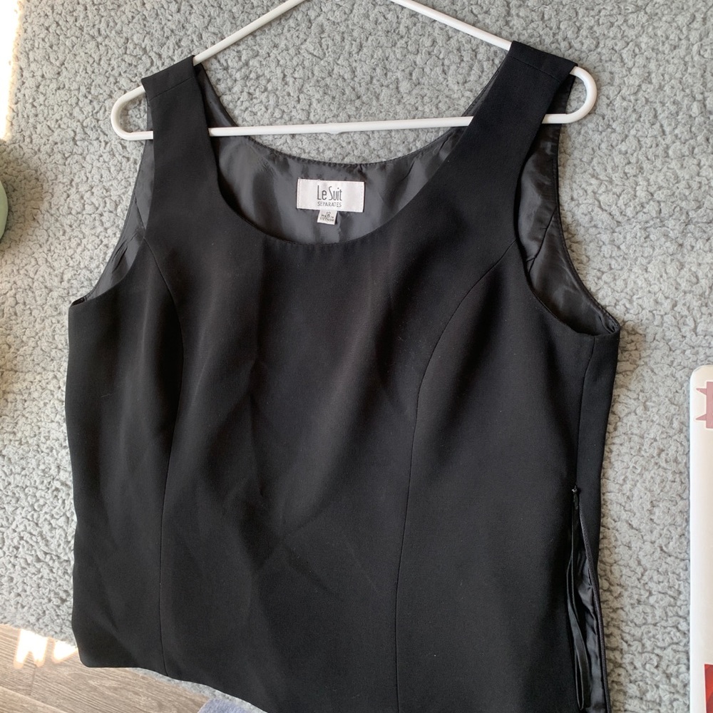 Le suit Separates Black top